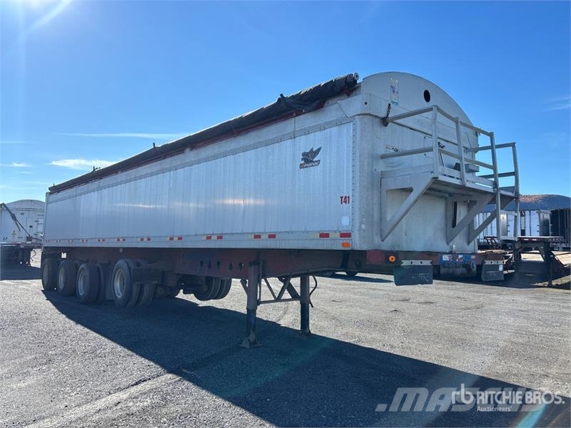 Manac 41444C33 45 ft Quad/A Aluminum End Dump Trailer Vyklápacie prívesy