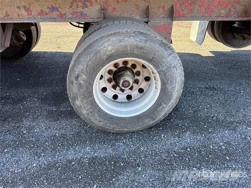 Manac 41444C33 45 ft Quad/A Aluminum End Dump Trailer Vyklápacie prívesy