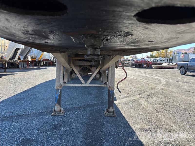 Manac 41444C33 45 ft Quad/A Aluminum End Dump Trailer Vyklápacie prívesy