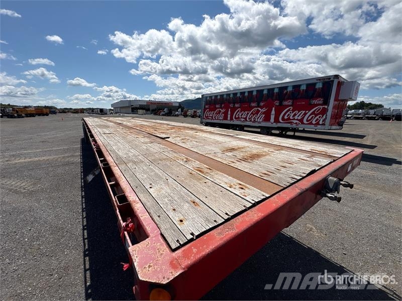 Manac 48 ft Quad/A Flatbed Trailer مقطوروات مسطحة/مفصلية الجوانب