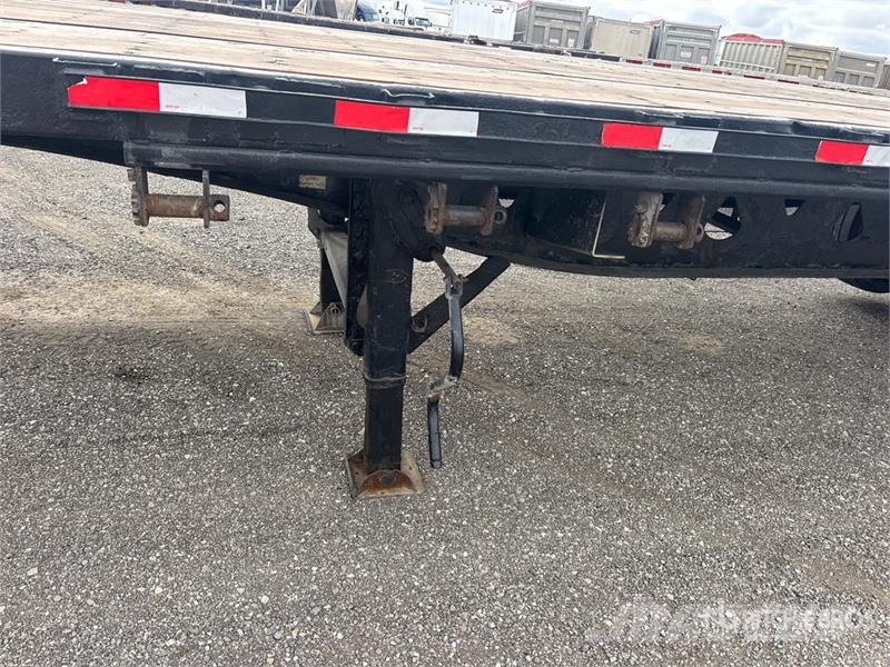 Manac 48 ft Quad/A Flatbed Trailer Flatbed/Dropside trailers