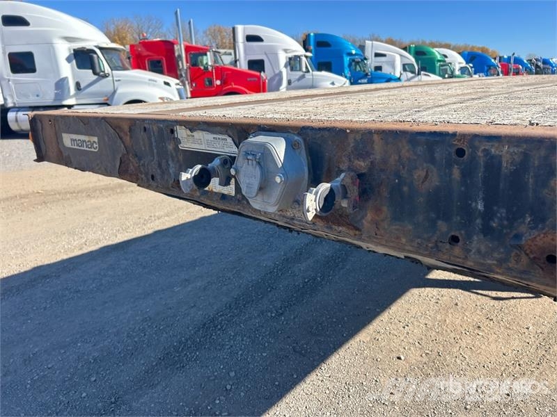 Manac 48 ft Quad/A Flatbed Trailer مقطوروات مسطحة/مفصلية الجوانب