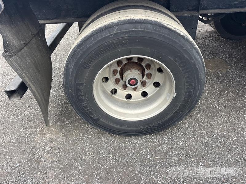Manac 48 ft Quad/A Flatbed Trailer Flatbed/Dropside trailers