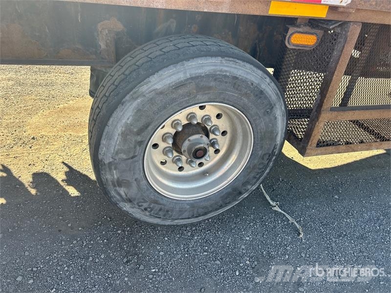 Manac 48 ft Quad/A Flatbed Trailer مقطوروات مسطحة/مفصلية الجوانب