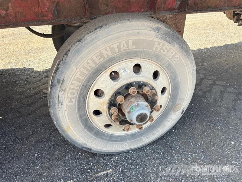Manac 48 ft Quad/A Flatbed Trailer مقطوروات مسطحة/مفصلية الجوانب