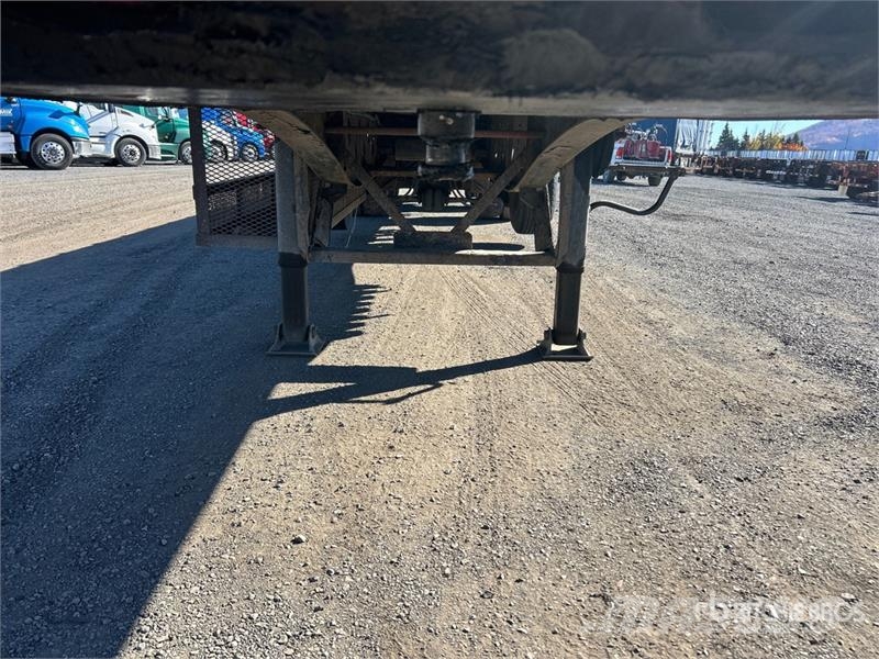 Manac 48 ft Quad/A Flatbed Trailer مقطوروات مسطحة/مفصلية الجوانب