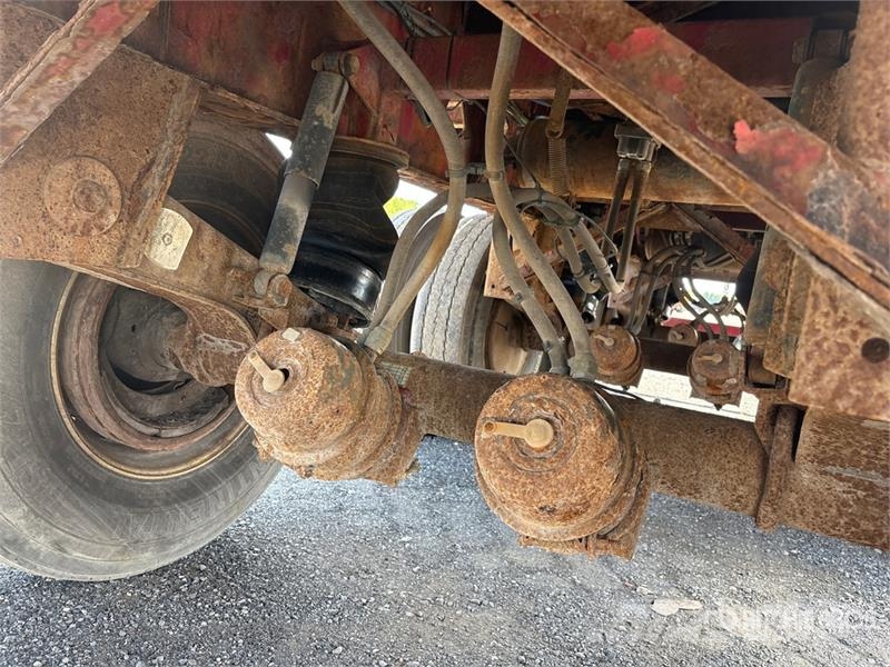 Manac 48 ft Quad/A Flatbed Trailer مقطوروات مسطحة/مفصلية الجوانب