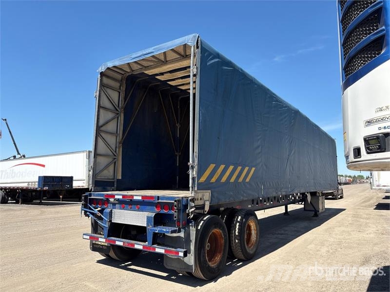 Manac 48 ft T/A Curtain Side Trailer Curtainsideranhänger