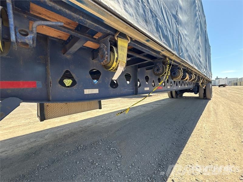 Manac 48 ft T/A Curtain Side Trailer Curtainsideranhänger