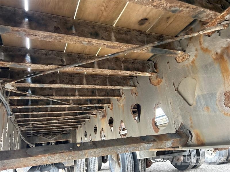 Manac 48 ft T/A Flatbed Trailer مقطوروات مسطحة/مفصلية الجوانب