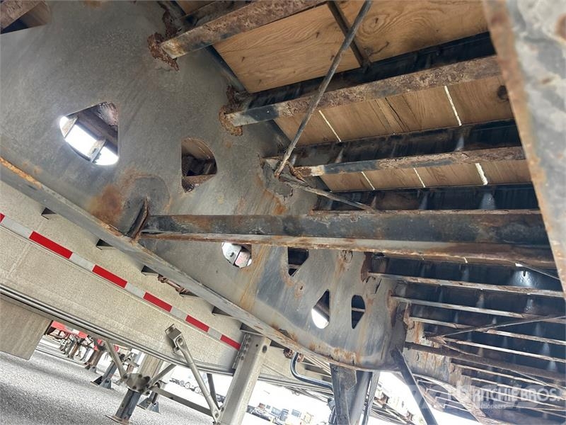 Manac 48 ft T/A Flatbed Trailer مقطوروات مسطحة/مفصلية الجوانب