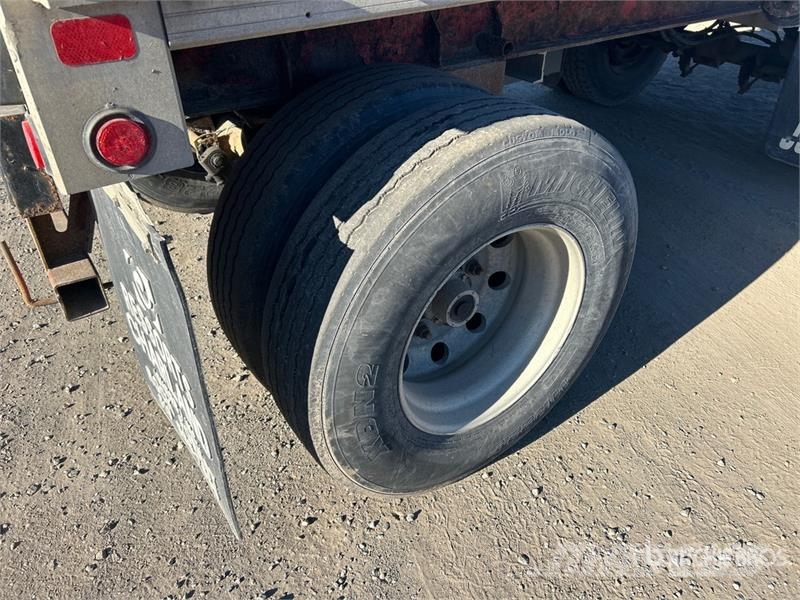 Manac 48 ft T/A Spread Axle Flatbed Trailer Plataforma plana/laterales abatibles