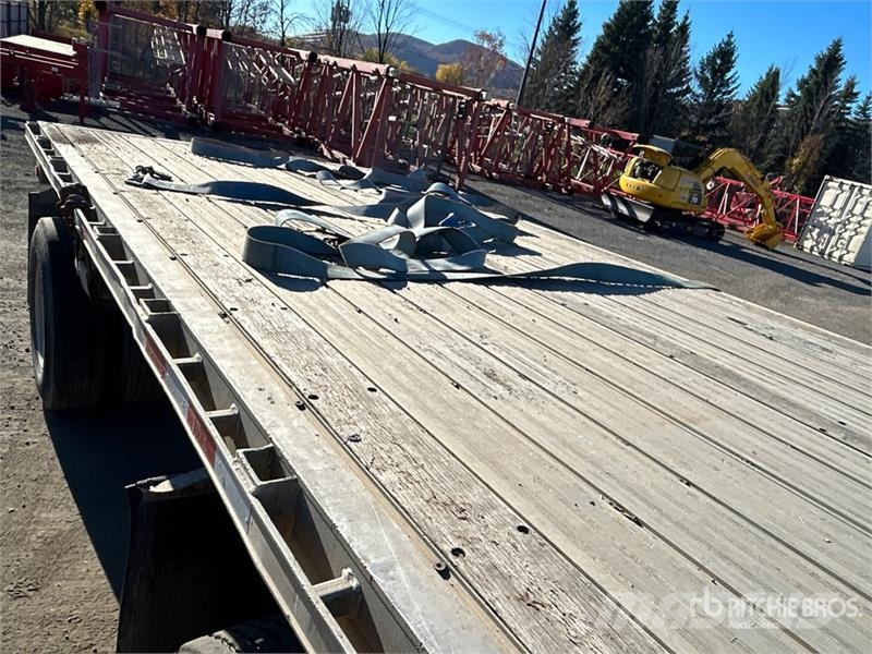 Manac 48 ft T/A Spread Axle Flatbed Trailer Plataforma plana/laterales abatibles