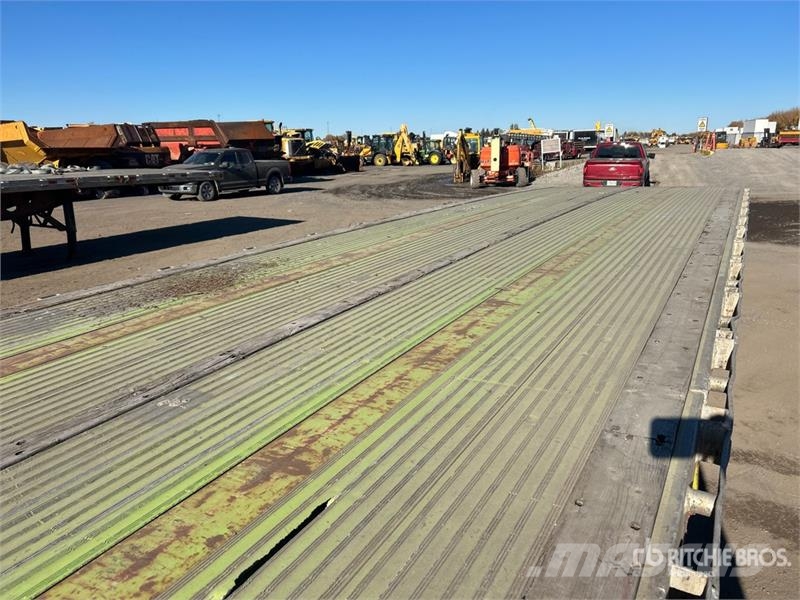 Manac 48 ft T/A Spread Axle Flatbed Trailer Plataforma plana/laterales abatibles