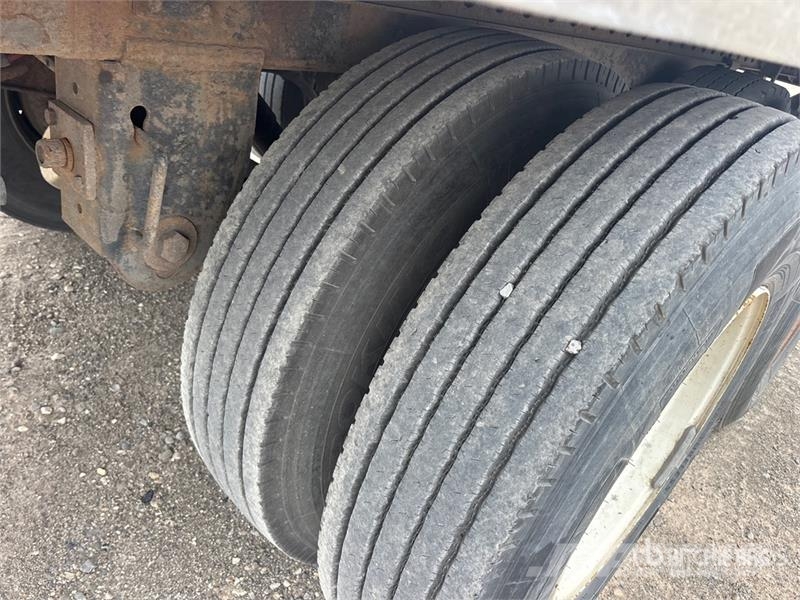 Manac 48 ft T/A Van Trailer Cajas de remolque