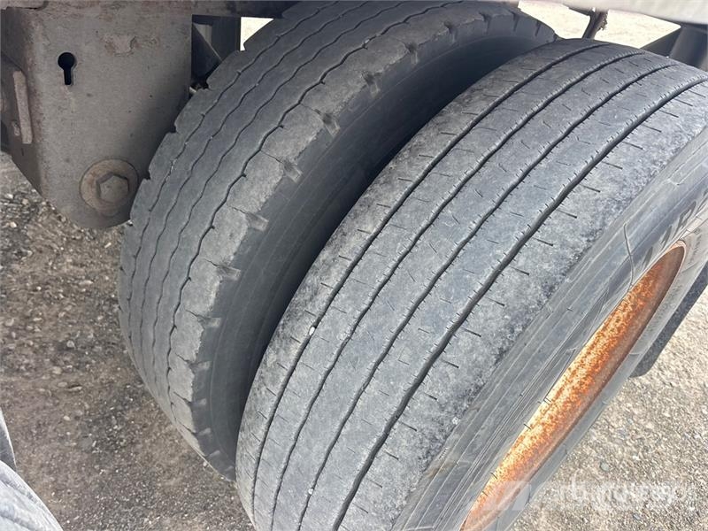 Manac 48 ft T/A Van Trailer Cajas de remolque