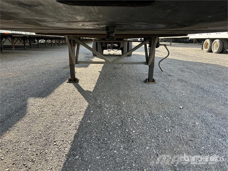 Manac 48 ft x 102 in T/A Van Trailer Skriňové prívesy