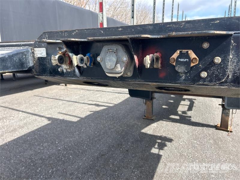 Manac 50 ft Quad/A Log Trailer Madera