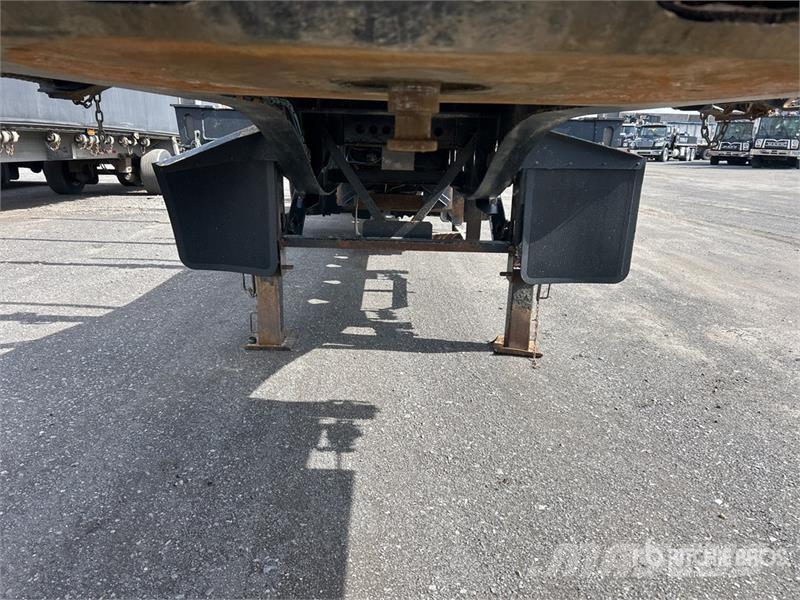 Manac 50 ft Quad/A Log Trailer Madera