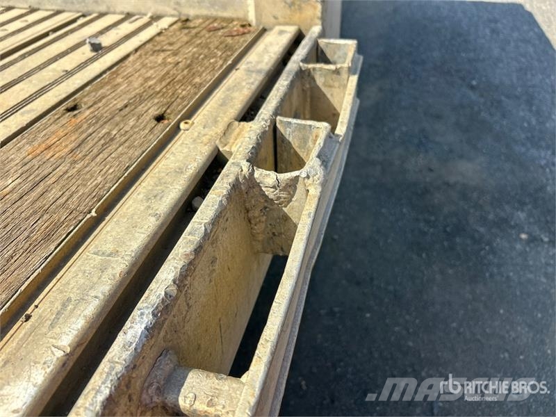 Manac 51 ft T/A Spread Axle Step Deck Trailer Reboques carga baixa