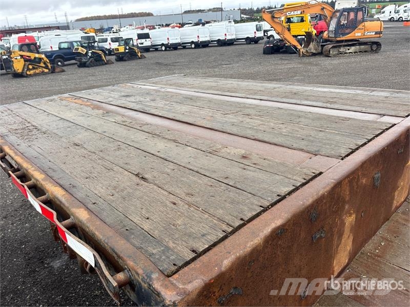 Manac 52 ft Quad/A Step Deck Trailer Mažų aukščių krautuvai
