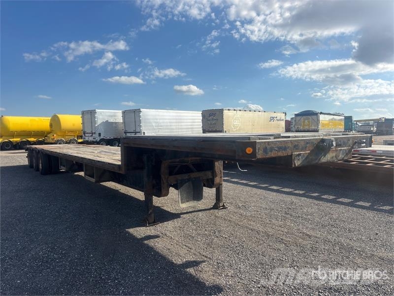 Manac 52 ft Tri/A Extendable Step Deck Trailer Низкорамные прицепы