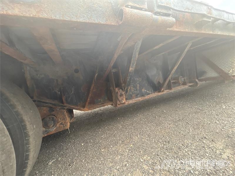Manac 52 ft Tri/A Step Deck Trailer Mažų aukščių krautuvai