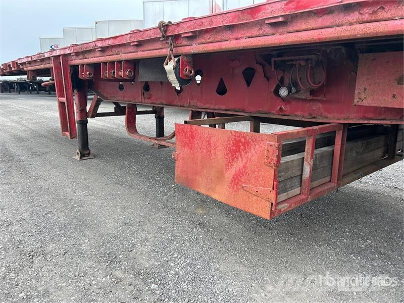 Manac 53 ft Quad/A Flatbed Trailer Plato/keson prikolice