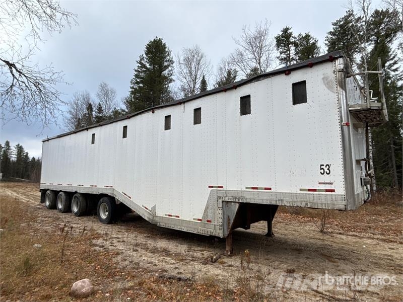 Manac 53 ft Quad/A Open-Top Chip Trailer مقطورات لتقل ألواح الخشب