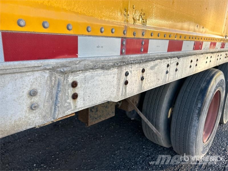 Manac 53 ft x 102 in T/A Van Trailer Dobozos pótkocsik
