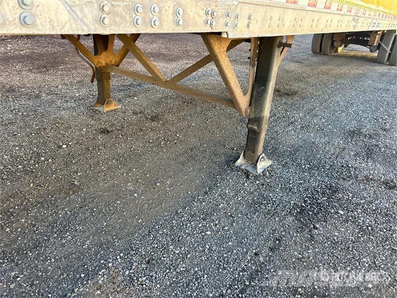 Manac 53 ft x 102 in T/A Van Trailer Dobozos pótkocsik