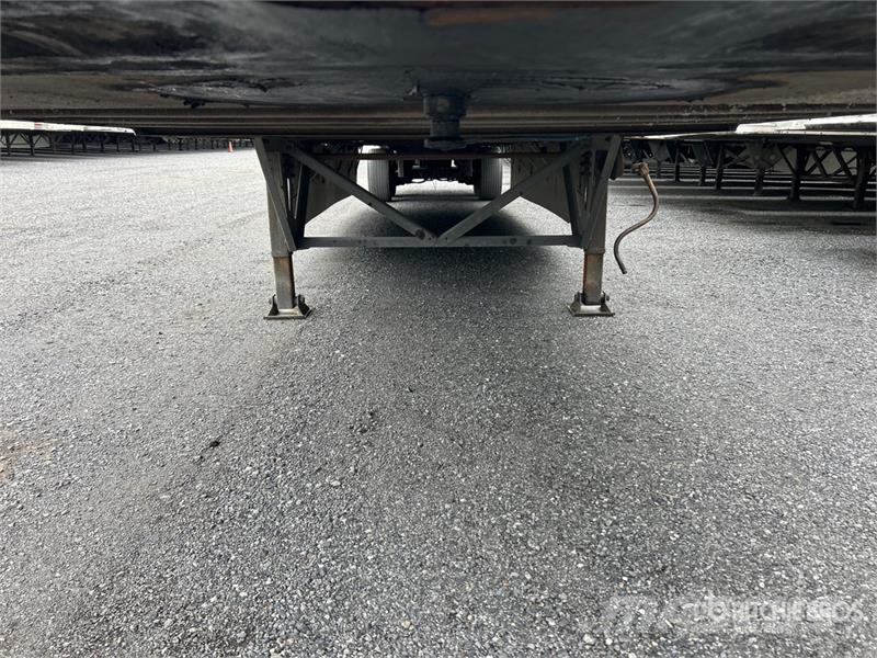 Manac 53 ft x 102 in T/A Van Trailer Skåpsläp