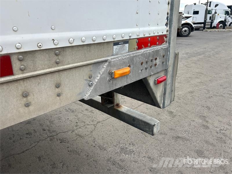 Manac 53 ft x 102 in T/A Van Trailer Прицепы-фургоны