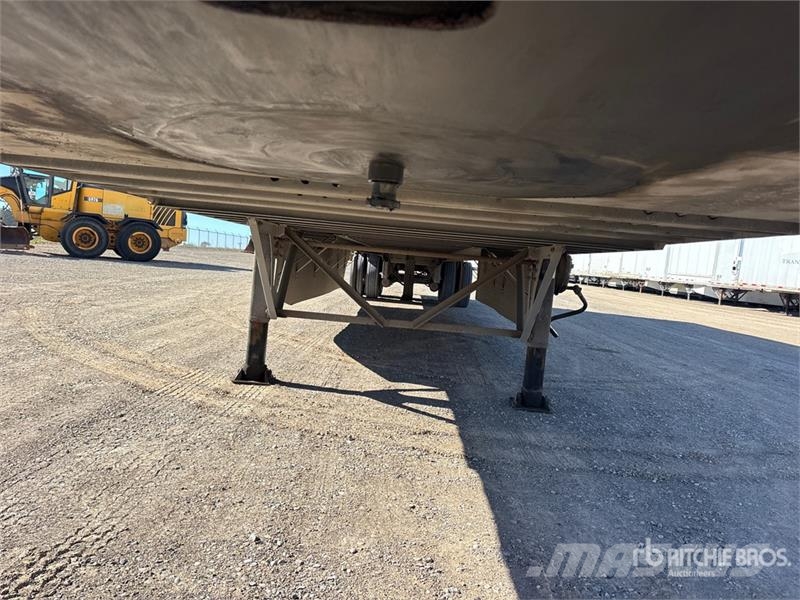 Manac 53 ft x 102 in T/A Van Trailer Прицепы-фургоны