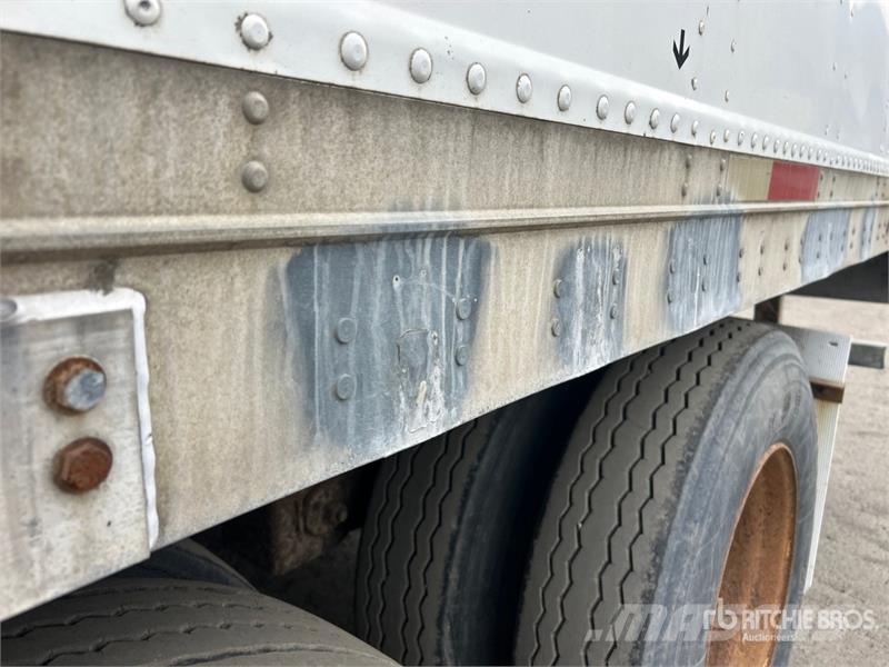 Manac 53 ft x 102 in T/A Van Trailer Прицепы-фургоны