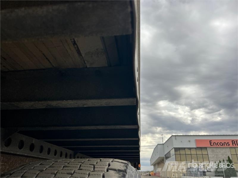 Manac 53 ft x 102 in T/A Van Trailer Прицепы-фургоны