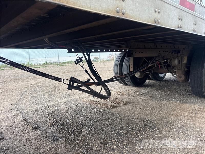 Manac 53 ft x 102 in T/A Heated Van Trailer Remorque Fourgon