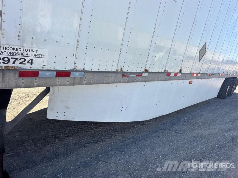 Manac 53 ft x 102 in T/A Van Trailer Fast kasse