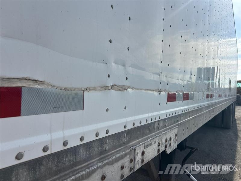 Manac 53 ft x 102 in Tri/A Van Trailer Remorque Fourgon