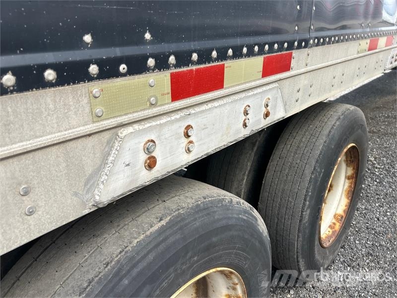 Manac 53 ft x 102 in T/A Van Trailer Cajas de remolque