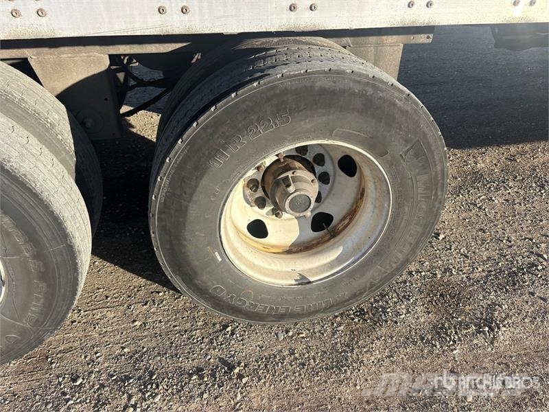 Manac 53 ft x 102 in T/A Van Trailer Прицепы-фургоны