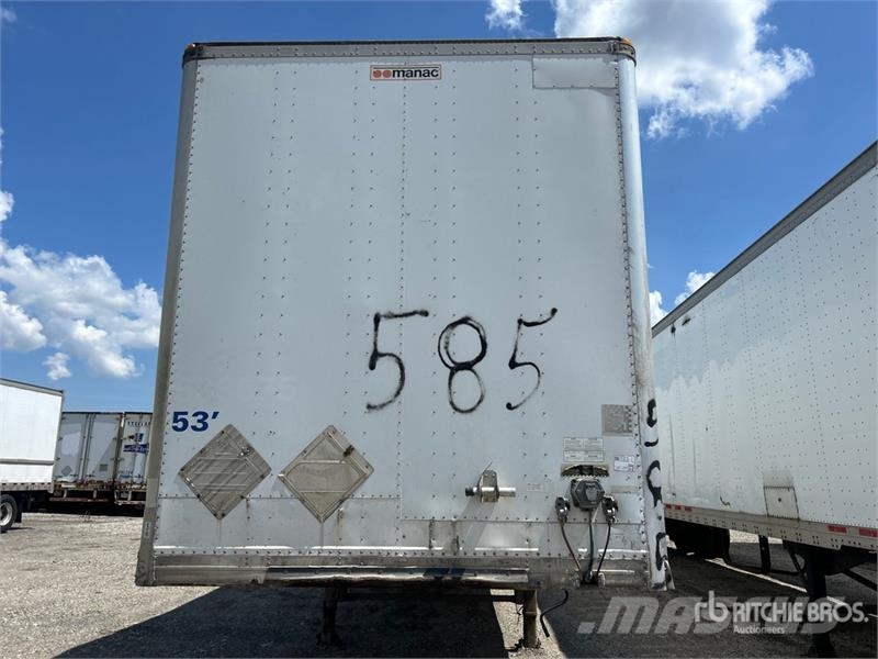 Manac 53 ft x 102 in Tri/A Van Trailer Прицепы-фургоны