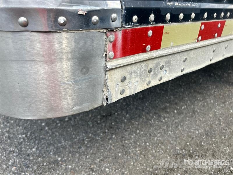 Manac 53 ft x 102 in T/A Van Trailer Cajas de remolque