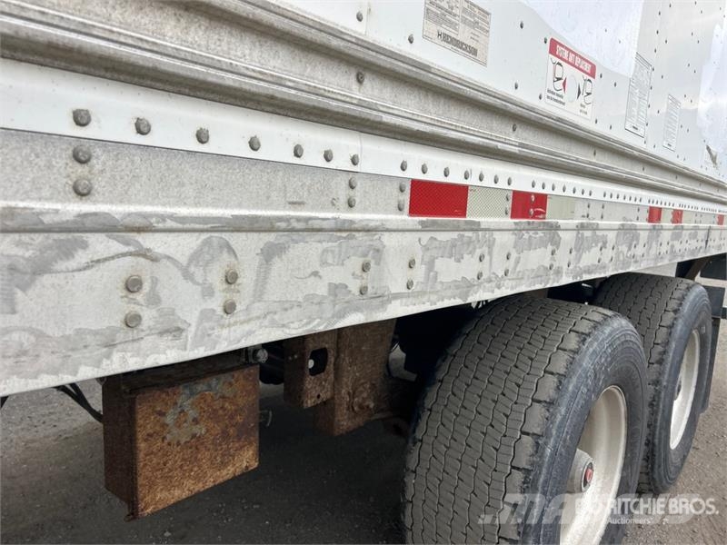 Manac 53 ft x 102 in T/A Van Trailer Прицепы-фургоны