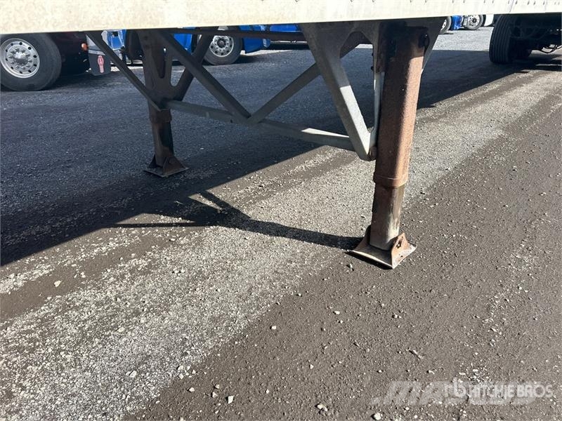 Manac 53 ft x 102 in T/A Van Trailer Прицепы-фургоны