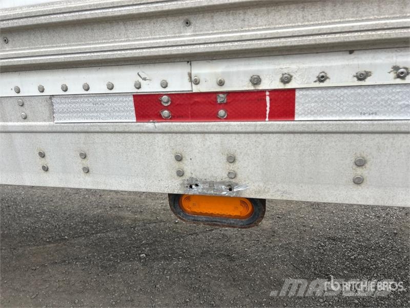 Manac 53 ft x 102 in T/A Van Trailer Прицепы-фургоны
