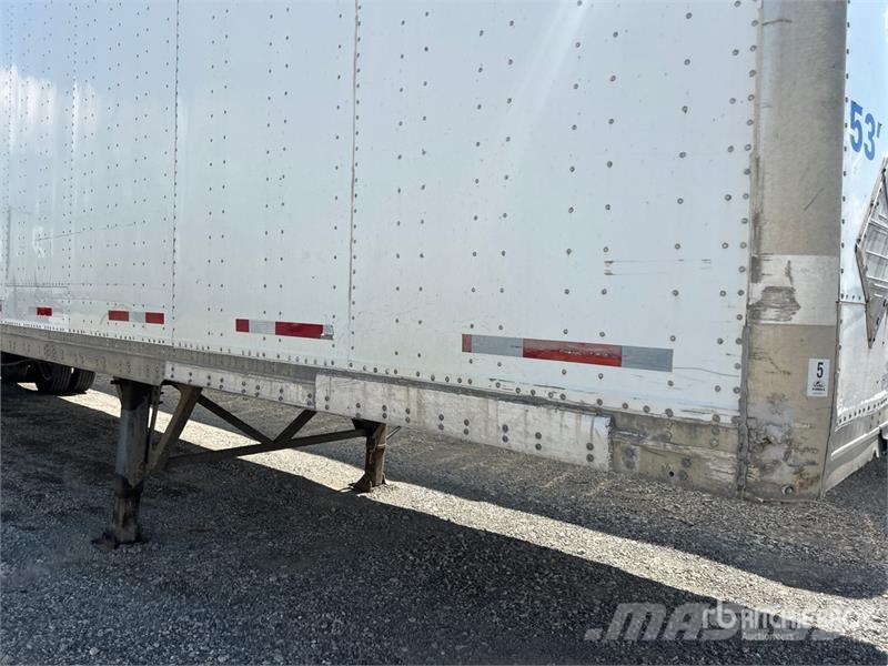 Manac 53 ft x 102 in Tri/A Van Trailer Прицепы-фургоны