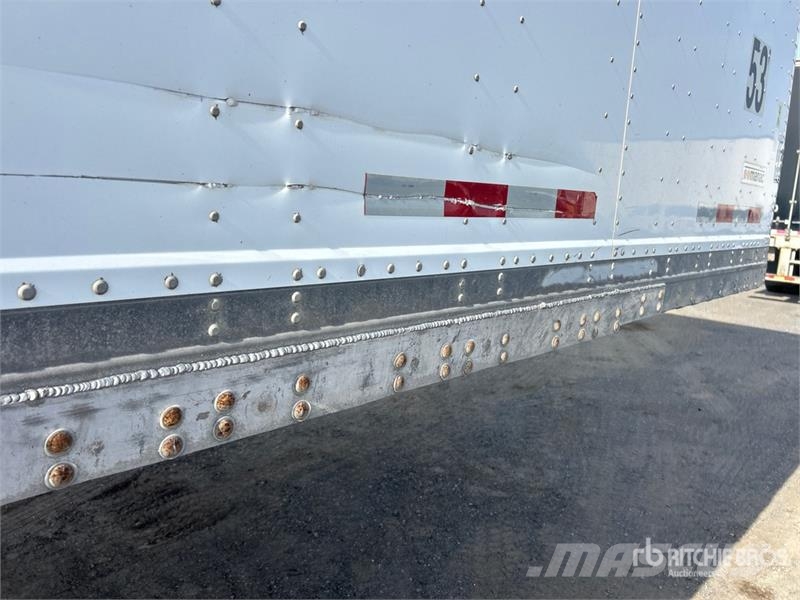 Manac 53 ft x 102 in Tri/A Van Trailer Remorque Fourgon