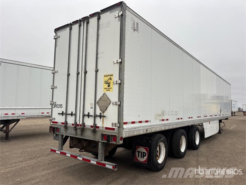 Manac 53 ft x 102 in Tri/A Van Trailer Прицепы-фургоны