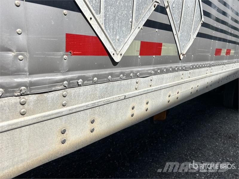 Manac 53 ft x 102 in T/A Van Trailer Cajas de remolque